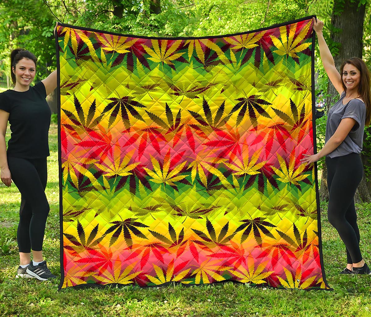 Hemp Leaf Reggae Pattern Print Quilt