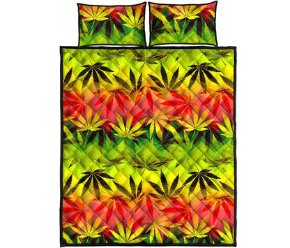 Hemp Leaf Reggae Pattern Print Quilt Bed Set