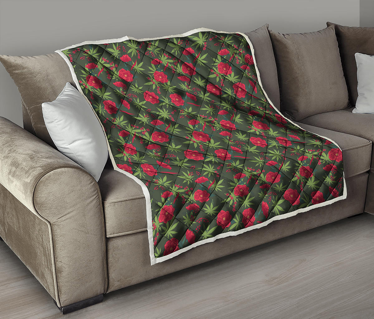 Hemp Leaves And Flowers Pattern Print Quilt