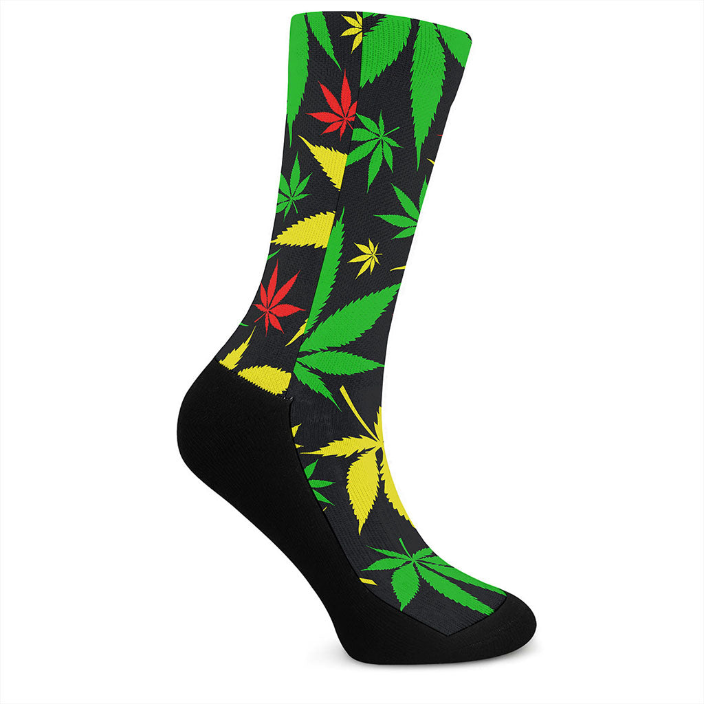 Hemp Leaves Reggae Pattern Print Crew Socks