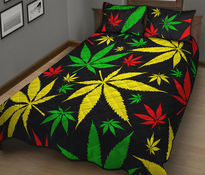 Hemp Leaves Reggae Pattern Print Quilt Bed Set