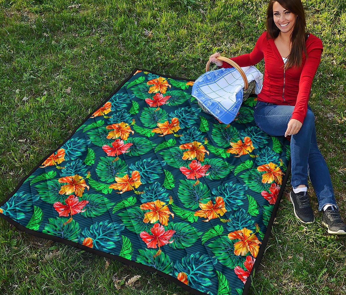 Hibiscus Monstera Hawaii Pattern Print Quilt