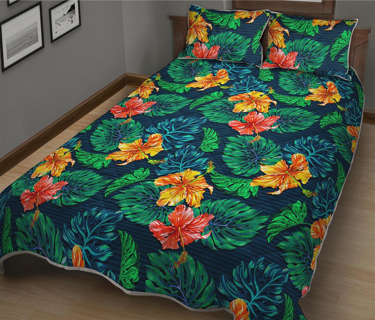 Hibiscus Monstera Hawaii Pattern Print Quilt Bed Set
