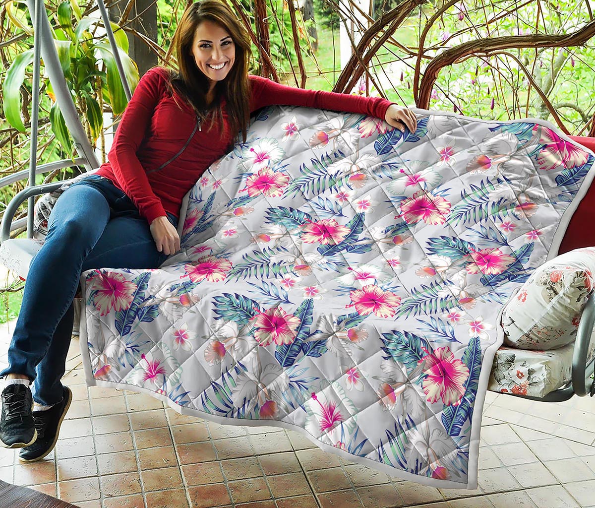 Hibiscus Orchids Hawaii Pattern Print Quilt