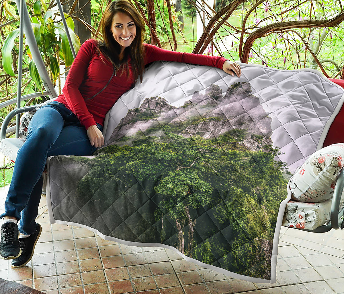 High Mountain Print Quilt