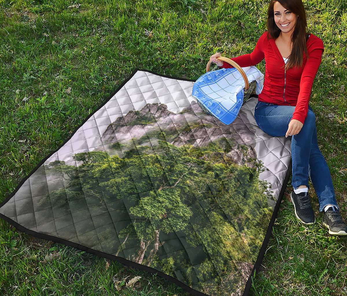 High Mountain Print Quilt
