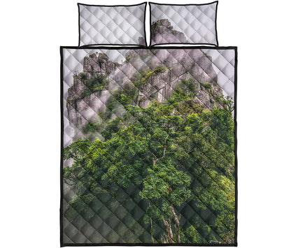 High Mountain Print Quilt Bed Set