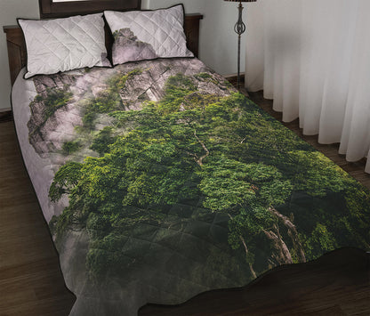 High Mountain Print Quilt Bed Set