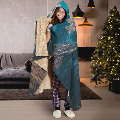Himalaya Mountain Print Hooded Blanket