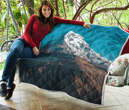 Himalaya Mountain Print Quilt
