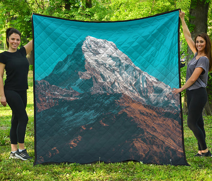 Himalaya Mountain Print Quilt