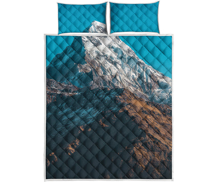 Himalaya Mountain Print Quilt Bed Set