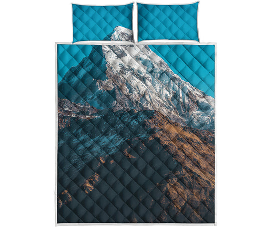 Himalaya Mountain Print Quilt Bed Set