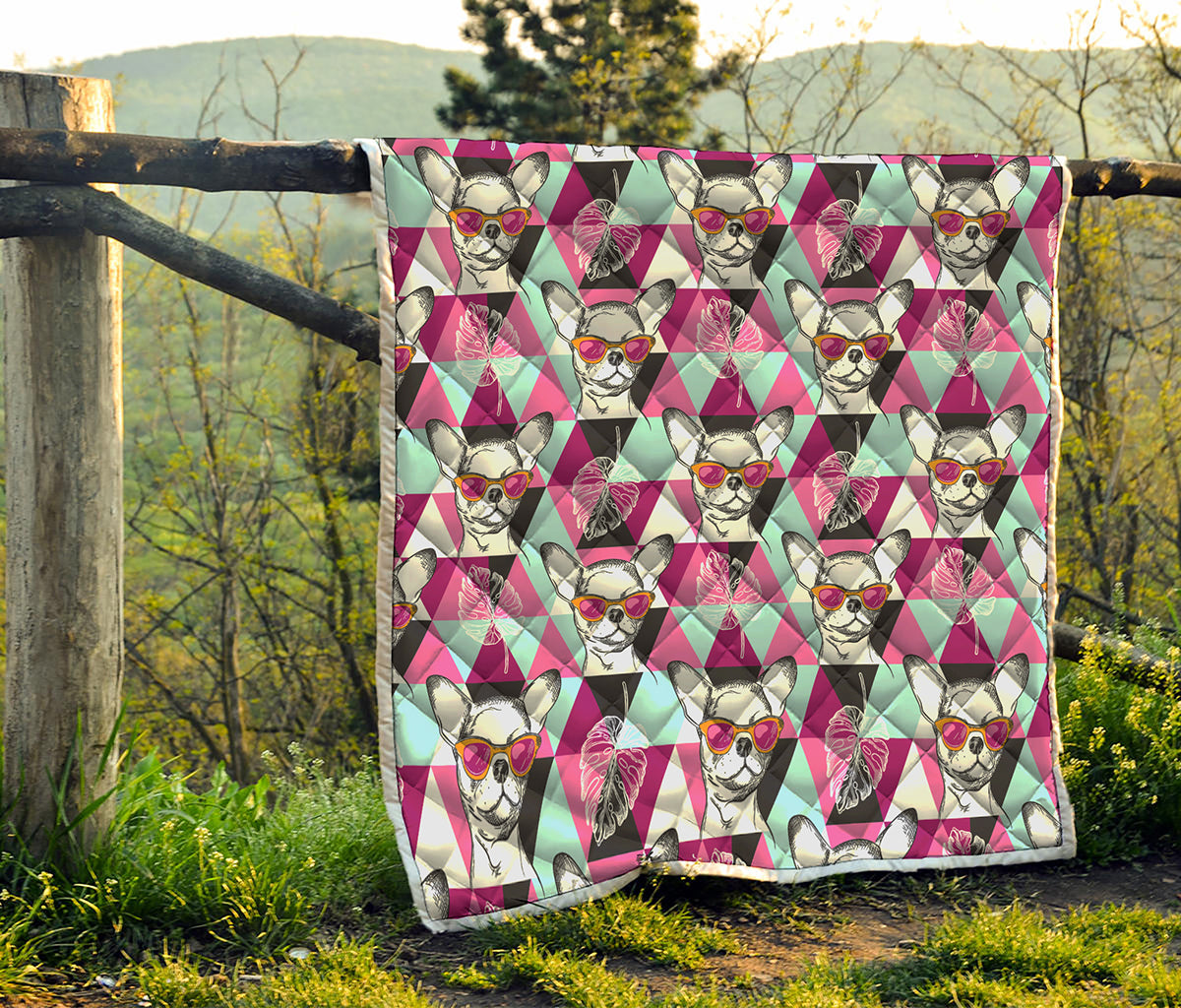 Hipster Chihuahua Pattern Print Quilt