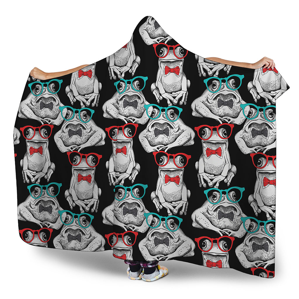 Hipster Frog Pattern Print Hooded Blanket