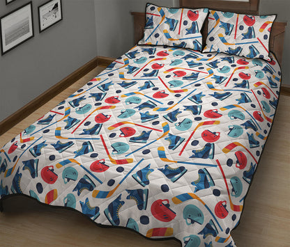 Hockey Equipment Pattern Print Quilt Bed Set