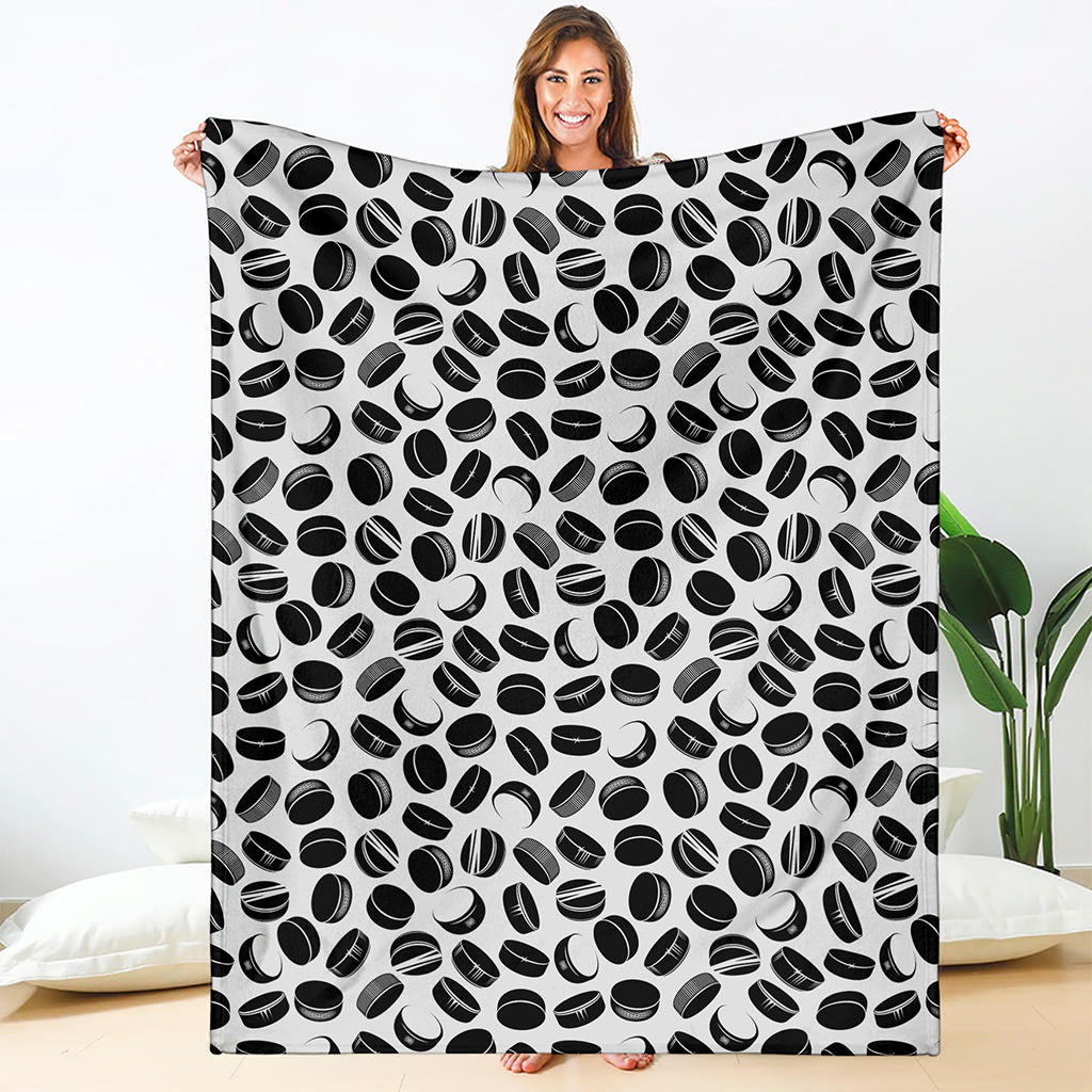 Hockey Puck Pattern Print Blanket