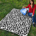 Hockey Puck Pattern Print Quilt