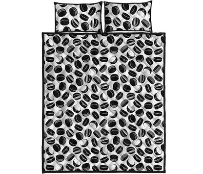 Hockey Puck Pattern Print Quilt Bed Set