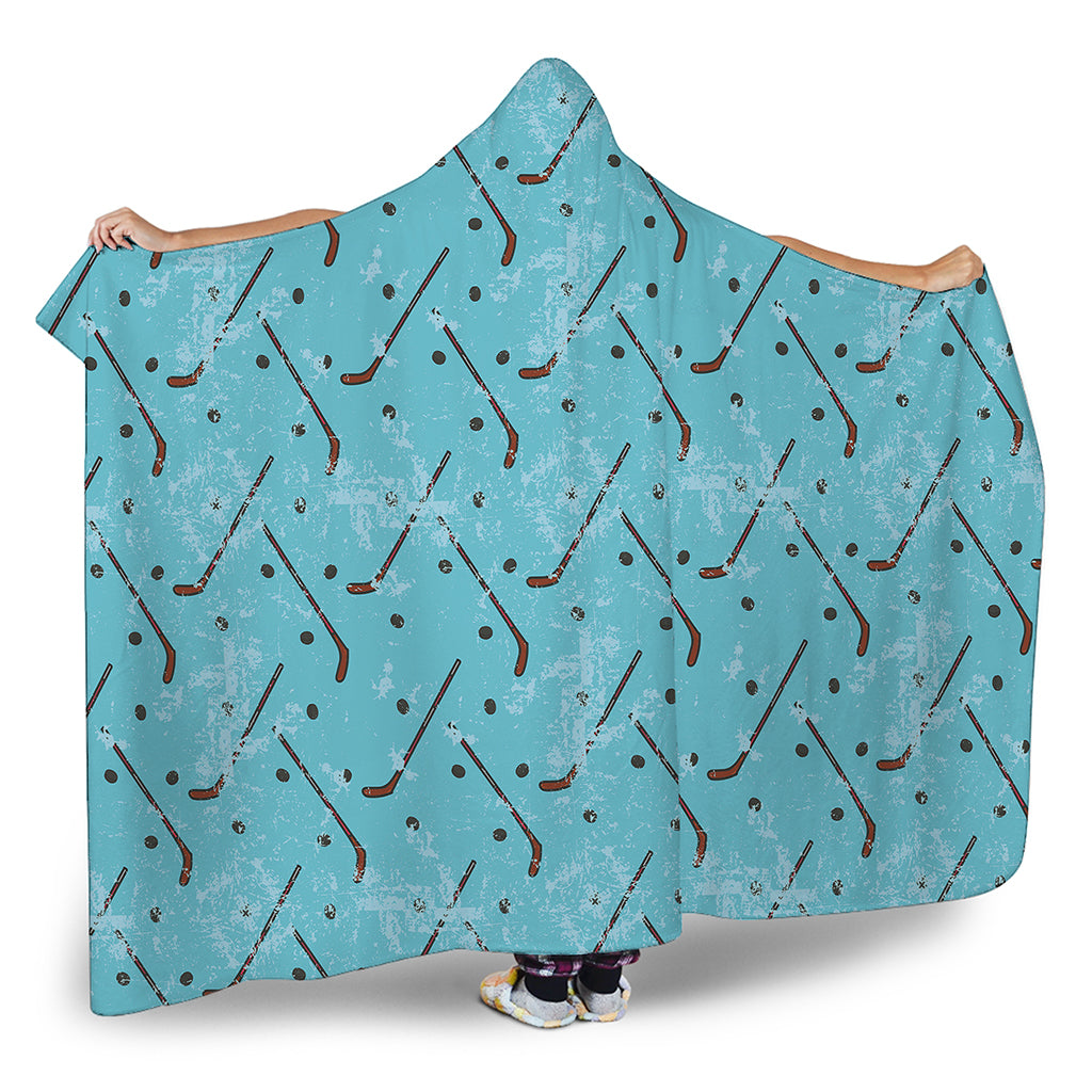 Hockey Stick And Puck Pattern Print Hooded Blanket