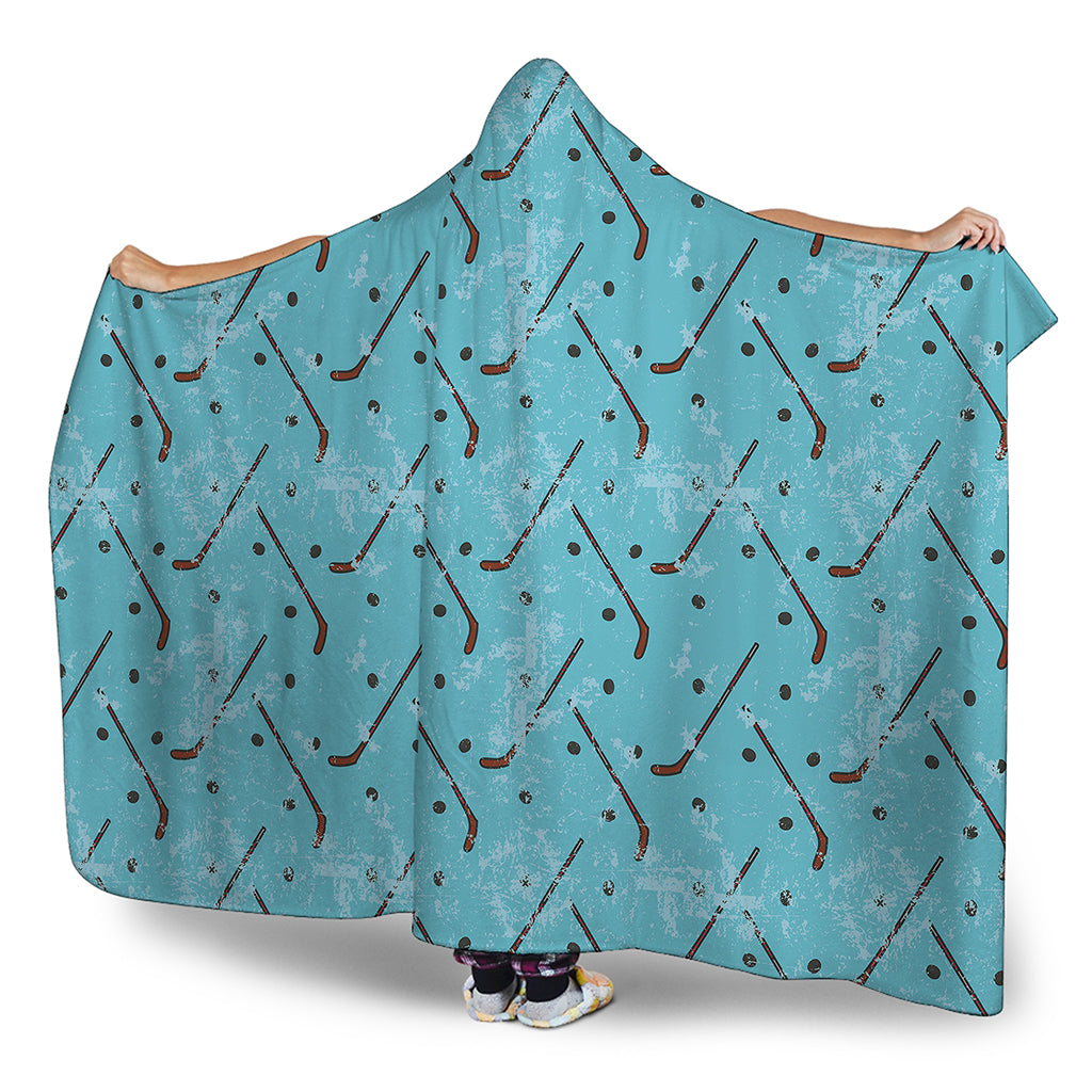 Hockey Stick And Puck Pattern Print Hooded Blanket