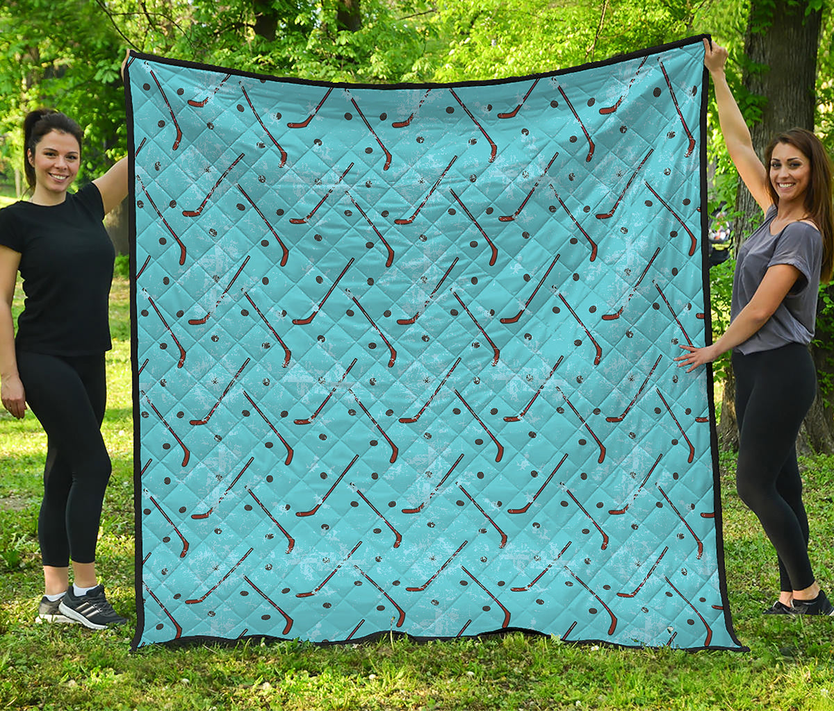 Hockey Stick And Puck Pattern Print Quilt