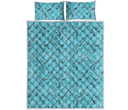 Hockey Stick And Puck Pattern Print Quilt Bed Set