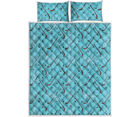 Hockey Stick And Puck Pattern Print Quilt Bed Set