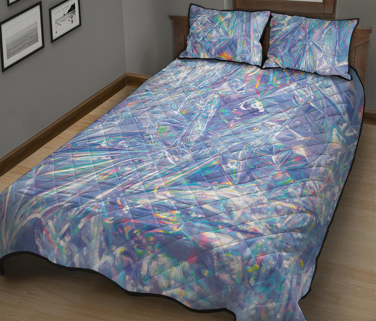 Holographic Artwork Print Quilt Bed Set