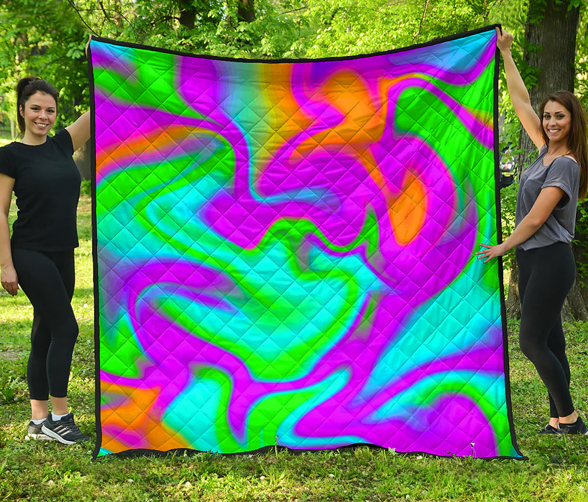 Holographic Neon Liquid Trippy Print Quilt