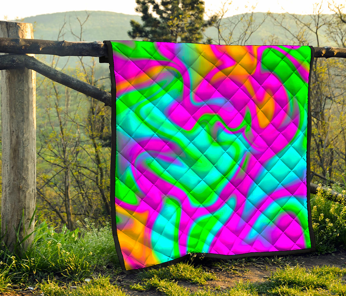 Holographic Neon Liquid Trippy Print Quilt