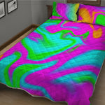 Holographic Neon Liquid Trippy Print Quilt Bed Set