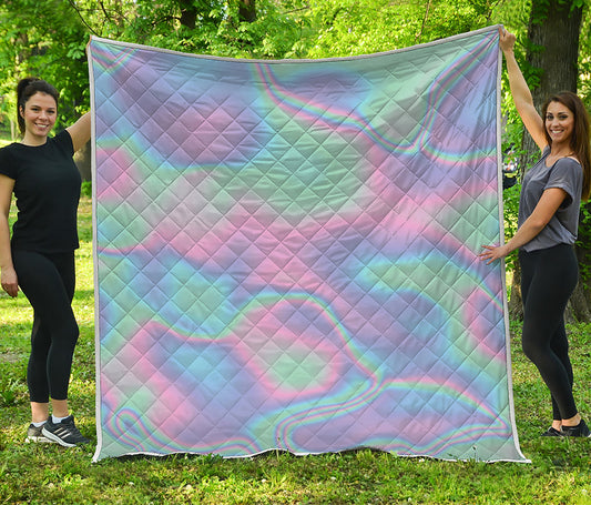 Holographic Waves Print Quilt