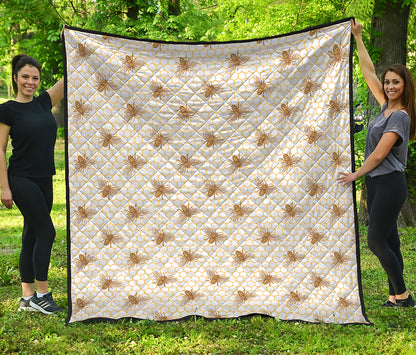 Honey Bee Hive Pattern Print Quilt