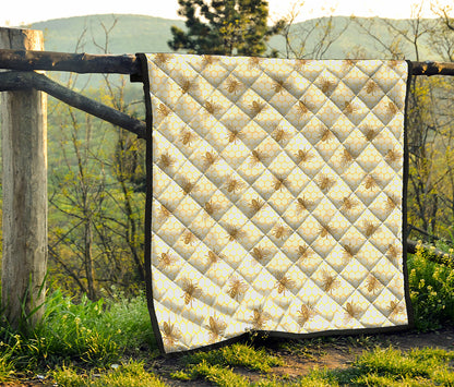 Honey Bee Hive Pattern Print Quilt