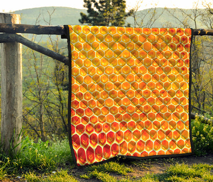 Honey Bee Hive Print Quilt