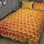 Honey Bee Hive Print Quilt Bed Set