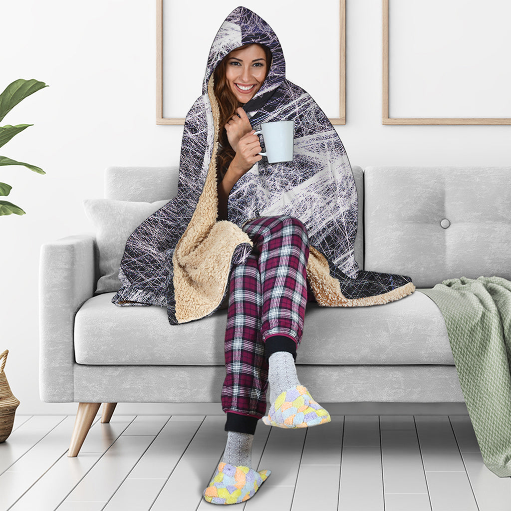 Horror Cobweb Print Hooded Blanket