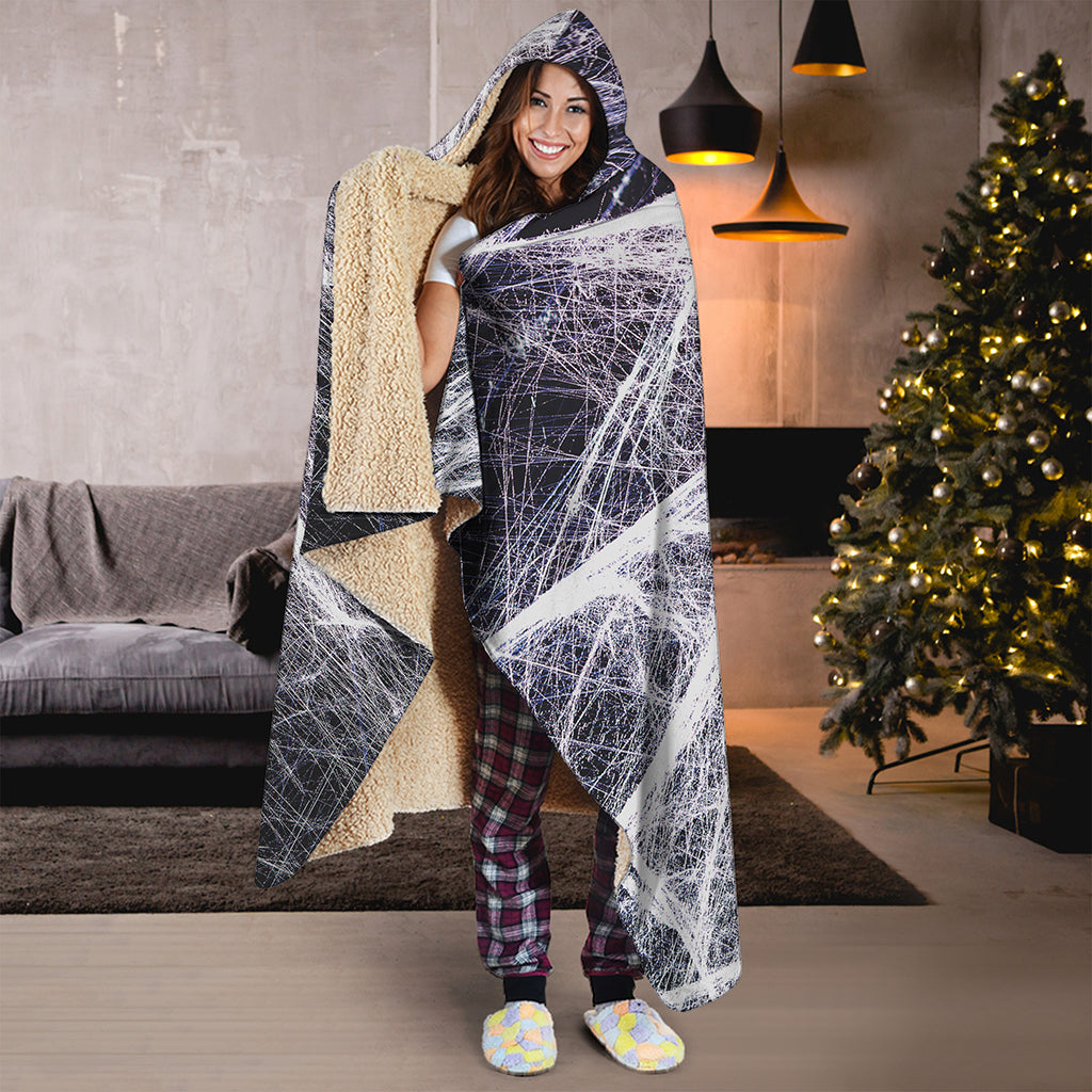 Horror Cobweb Print Hooded Blanket