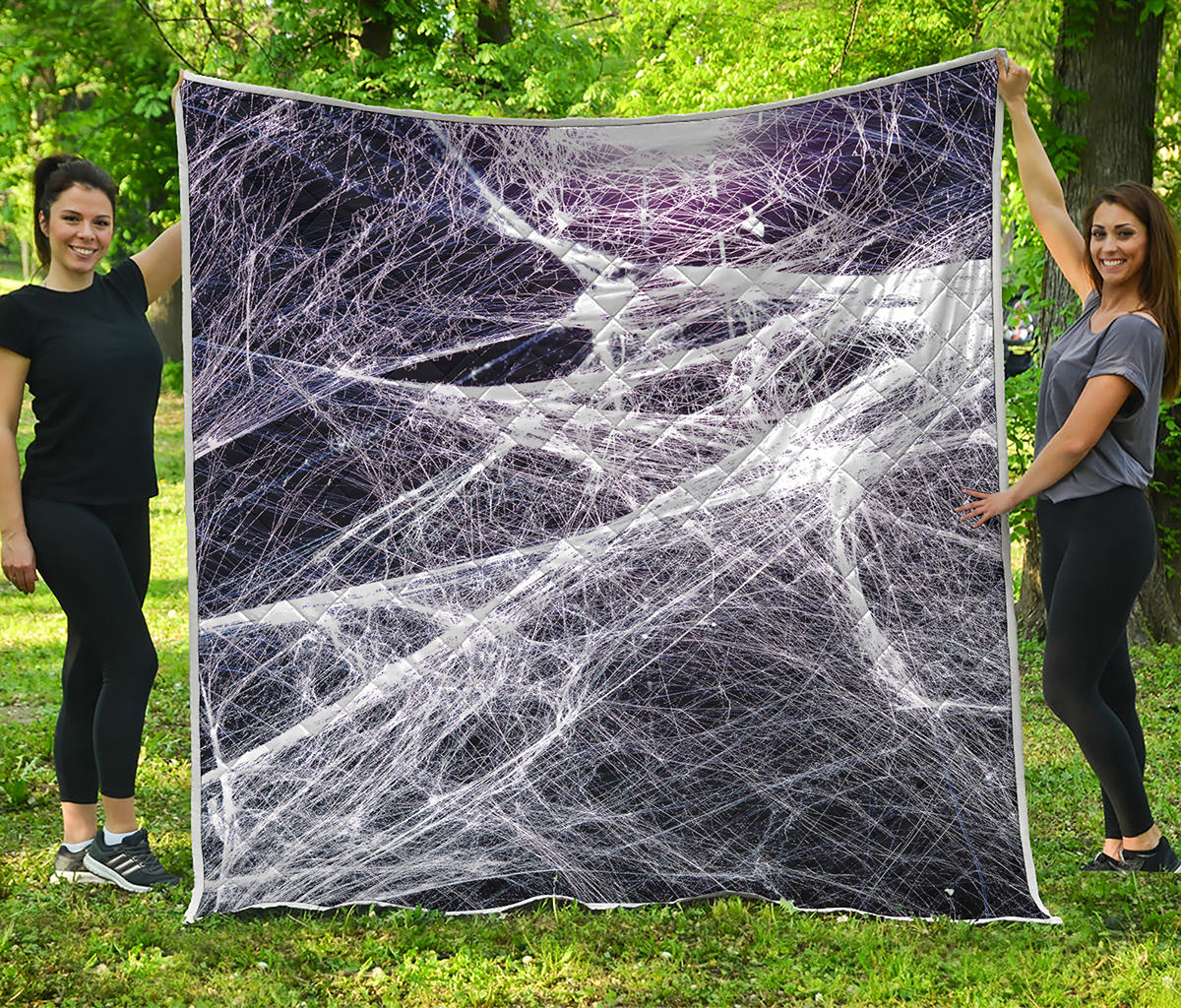 Horror Cobweb Print Quilt