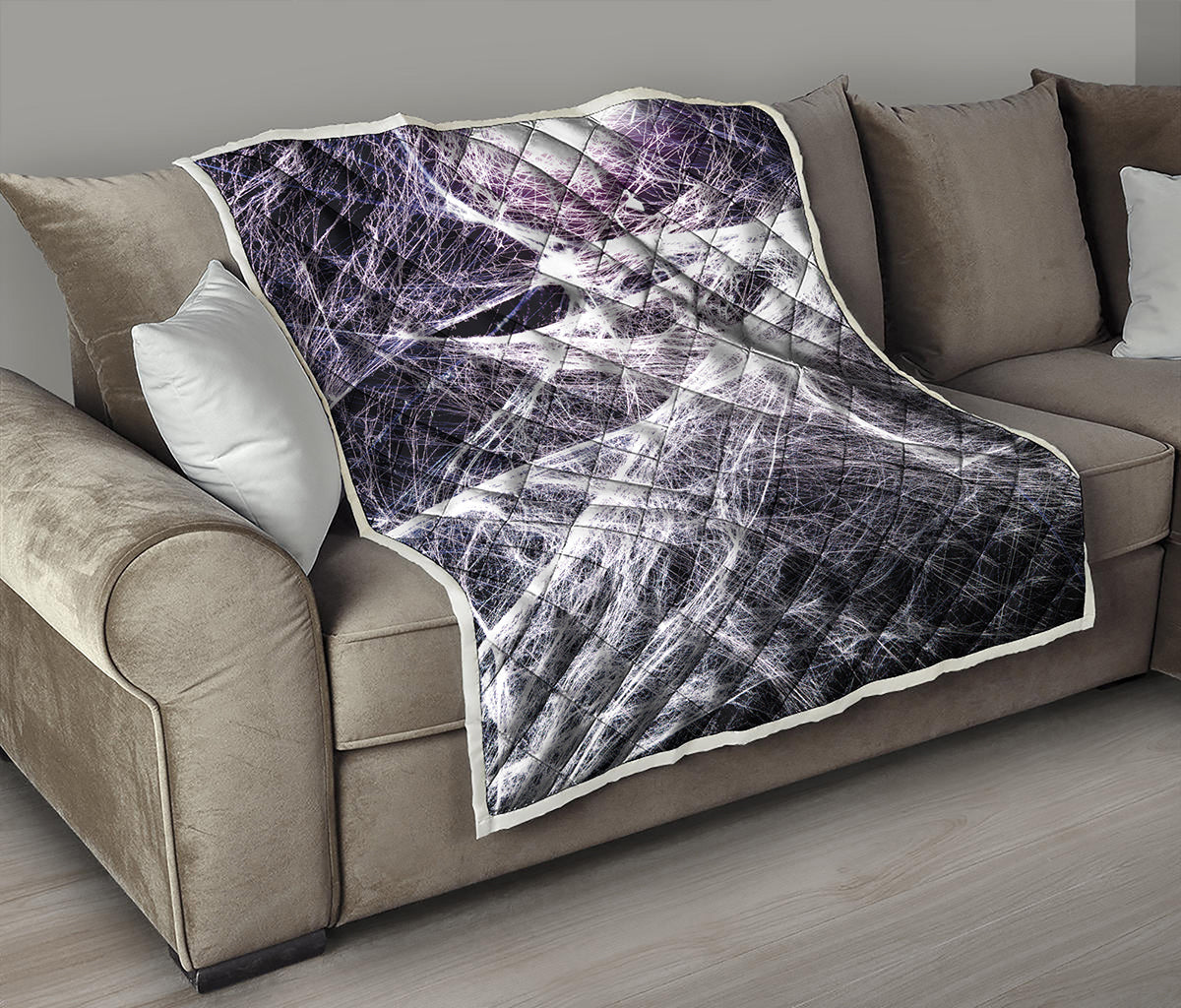 Horror Cobweb Print Quilt