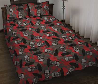 Horror Frankenstein Pattern Print Quilt Bed Set