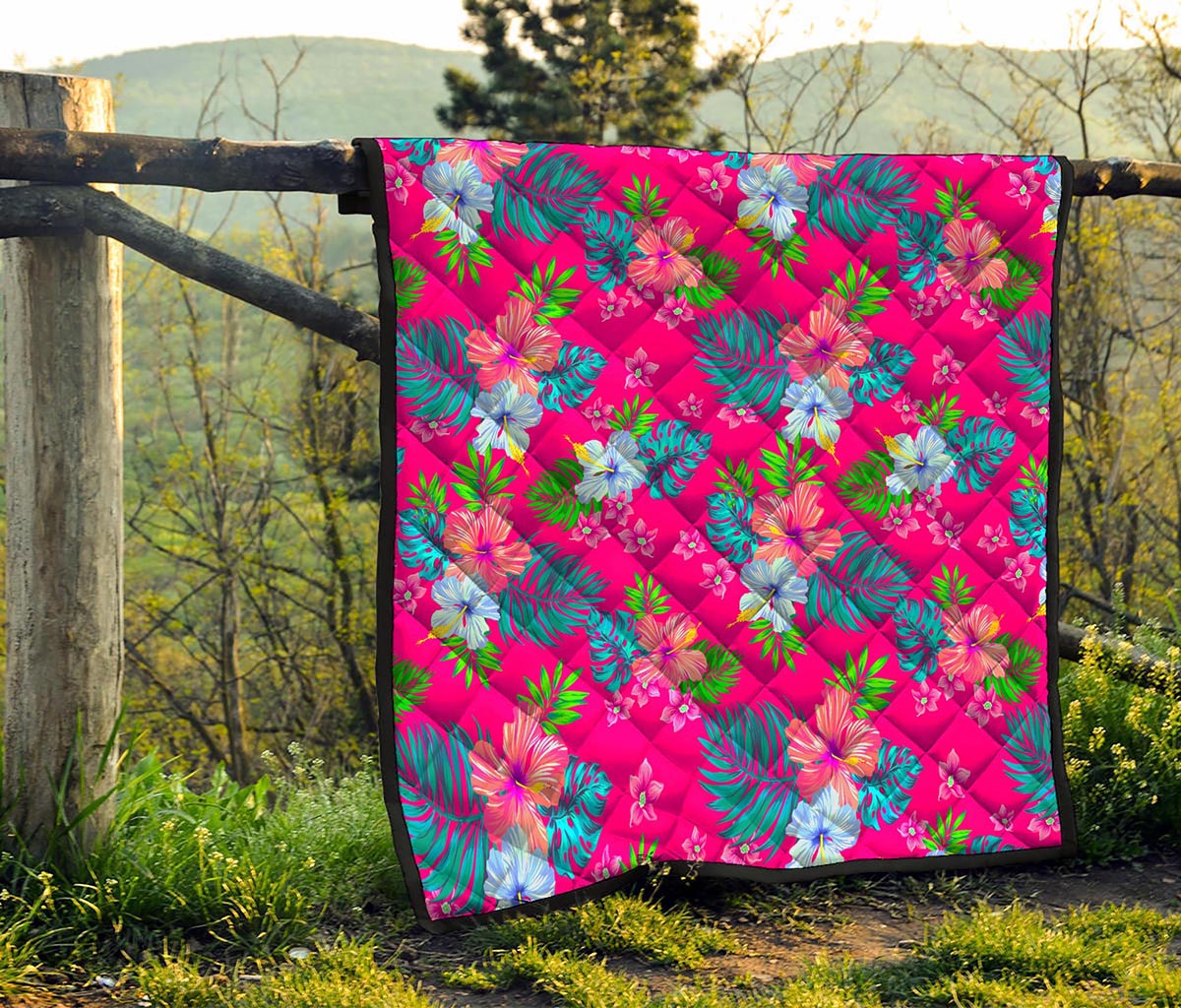 Hot Pink Aloha Hibiscus Pattern Print Quilt
