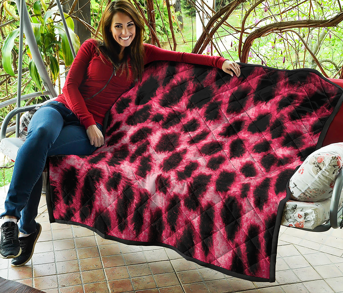 Hot Pink And Black Cheetah Print Quilt