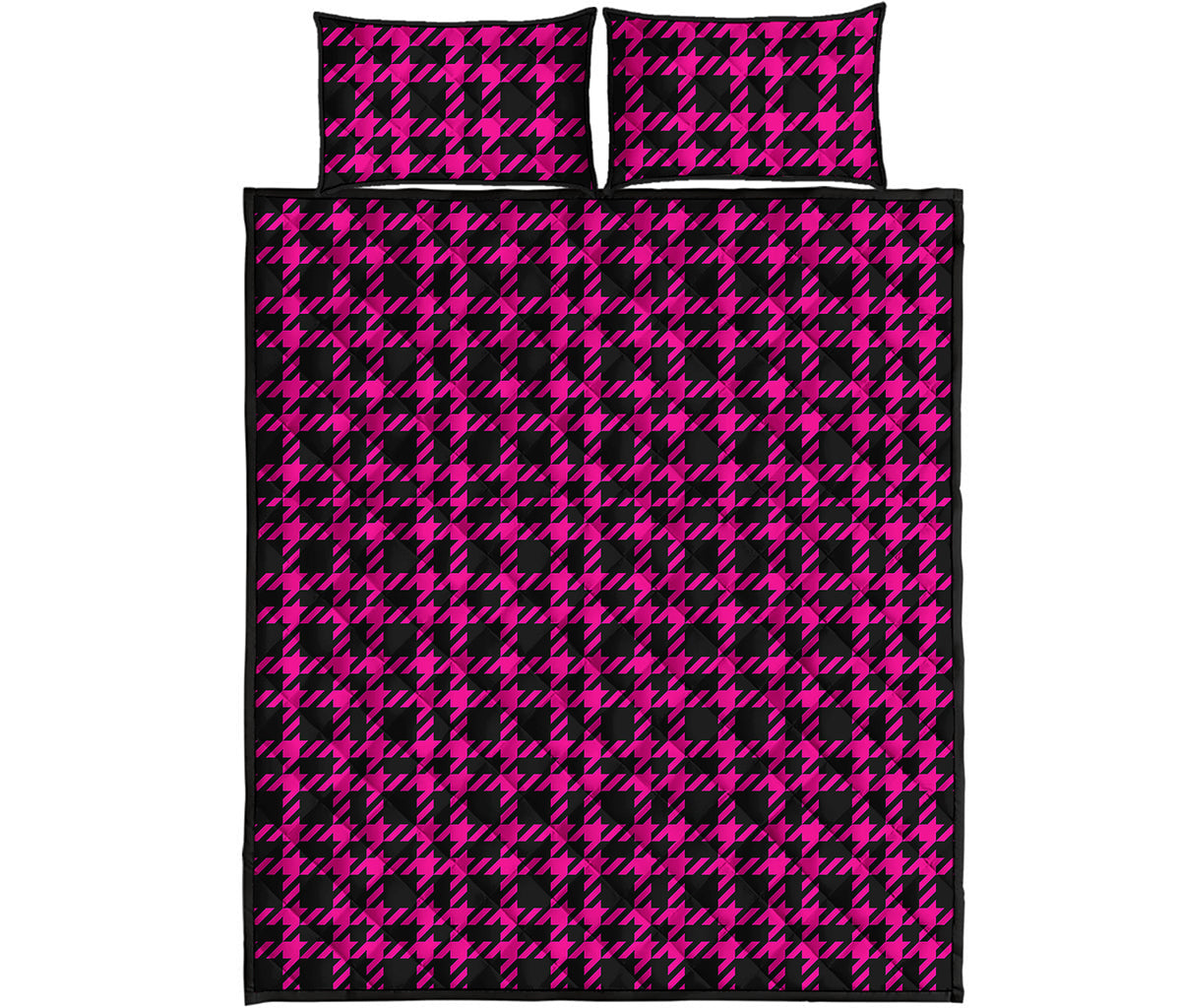Hot Pink And Black Houndstooth Print Quilt Bed Set