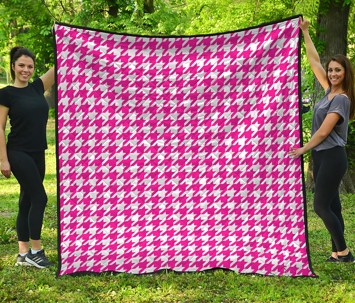 Hot Pink And White Houndstooth Print Quilt
