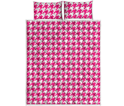 Hot Pink And White Houndstooth Print Quilt Bed Set