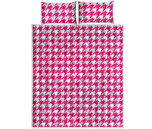 Hot Pink And White Houndstooth Print Quilt Bed Set