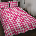 Hot Pink And White Houndstooth Print Quilt Bed Set