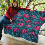 Hot Pink Hibiscus Tropical Pattern Print Quilt
